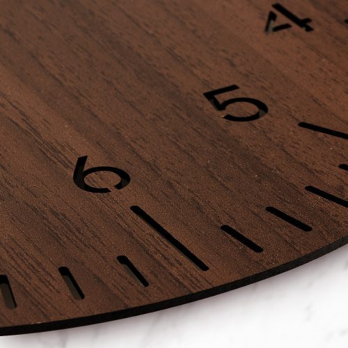 Prim Lines 30cm fa falióra, sötét fa szín, lézergravírozható (E07.4120.54)